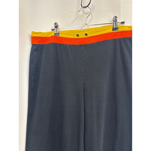 sweatpants with orange and yellow waist band size XL
rise-11
Waist-16
Length-29 - Picture 2 of 4